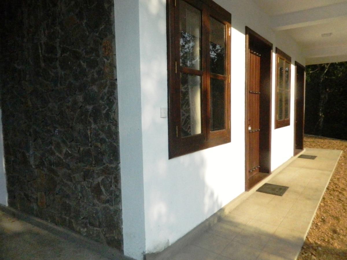 Birds Paradise Hotel Kudawe Exterior photo